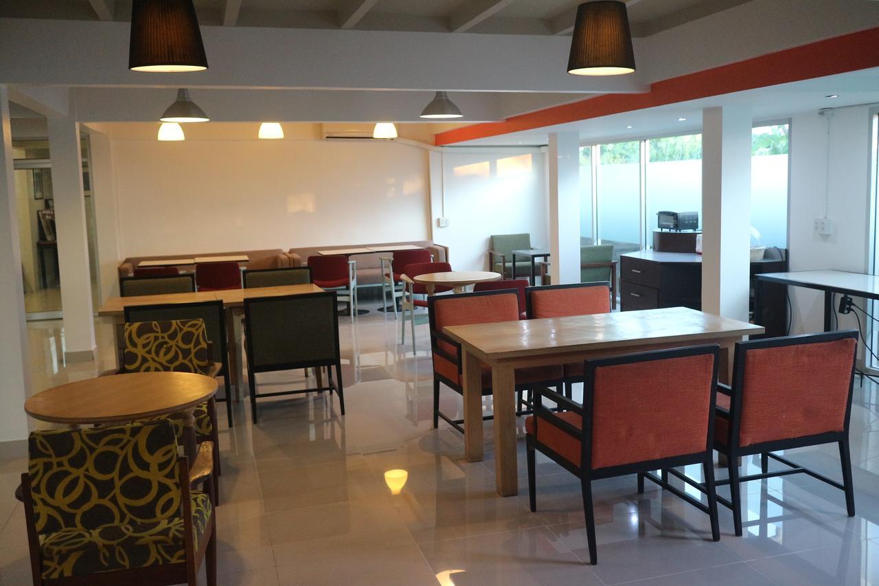 L42 Hostel Suvarnabhumi Airport Bangkok Luaran gambar
