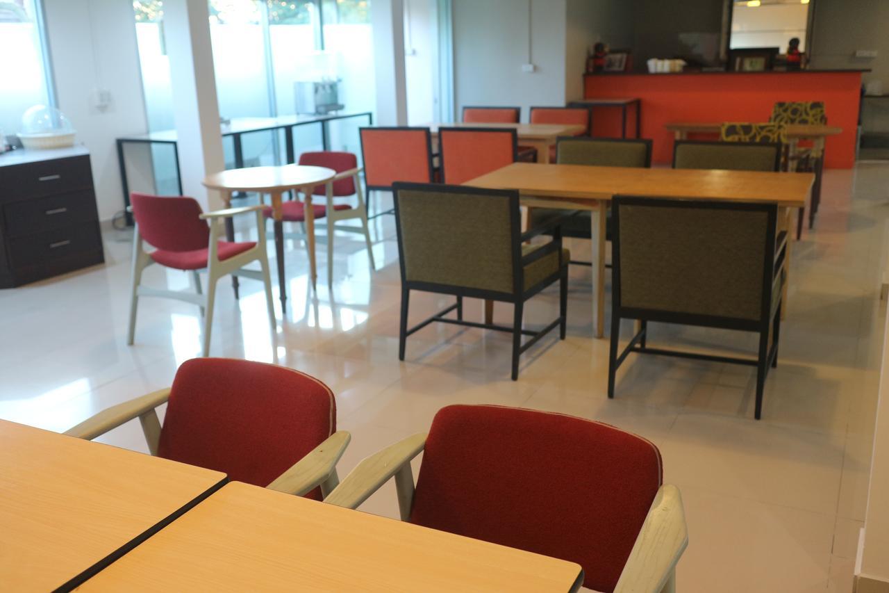 L42 Hostel Suvarnabhumi Airport Bangkok Luaran gambar